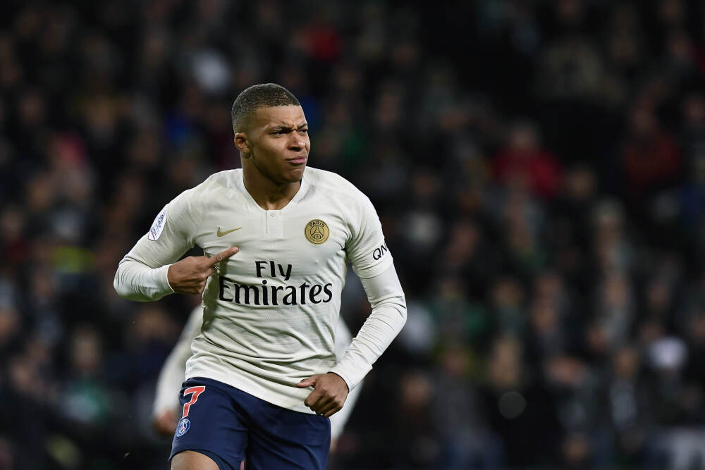 首次披露！六代机歼